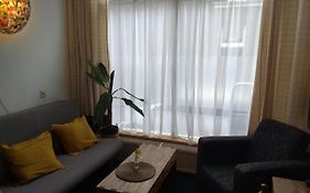 Short Stay Onder de Peperbus